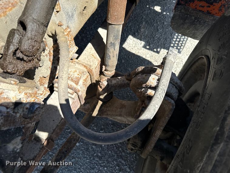 image for item ER0497 1990 International 4900 dump truck