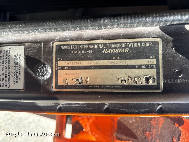 image for item ER0497 1990 International 4900 dump truck