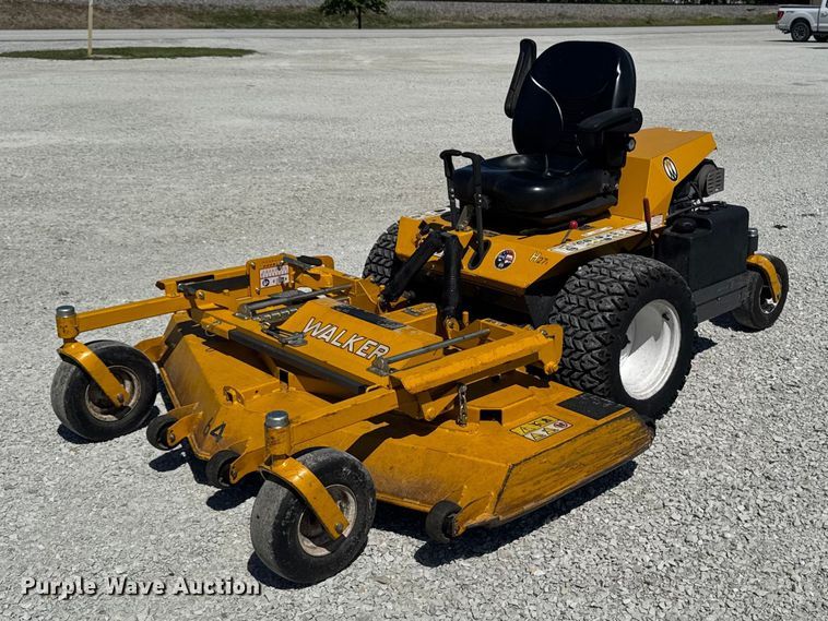 image for item ER0499 2016 Walker H27i ZTR lawn mower