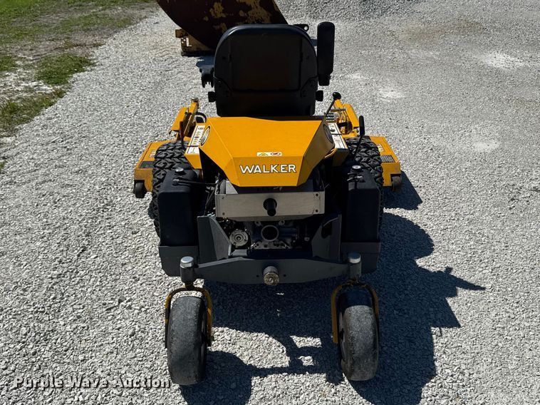 image for item ER0499 2016 Walker H27i ZTR lawn mower