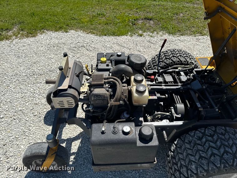 image for item ER0499 2016 Walker H27i ZTR lawn mower