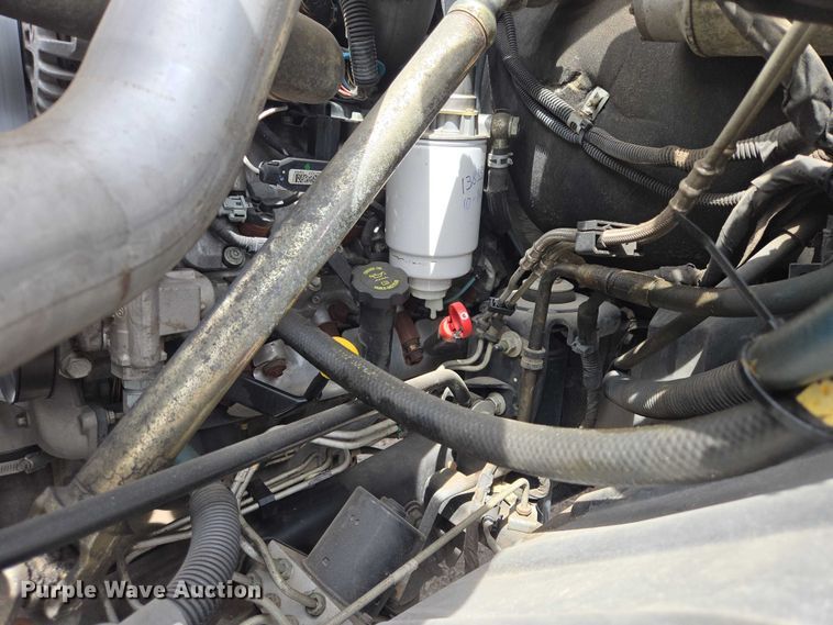 image for item ER1510 2008 GMC Glaval C4500 shuttle bus