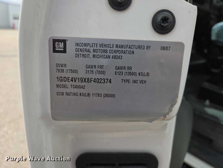 image for item ER1510 2008 GMC Glaval C4500 shuttle bus