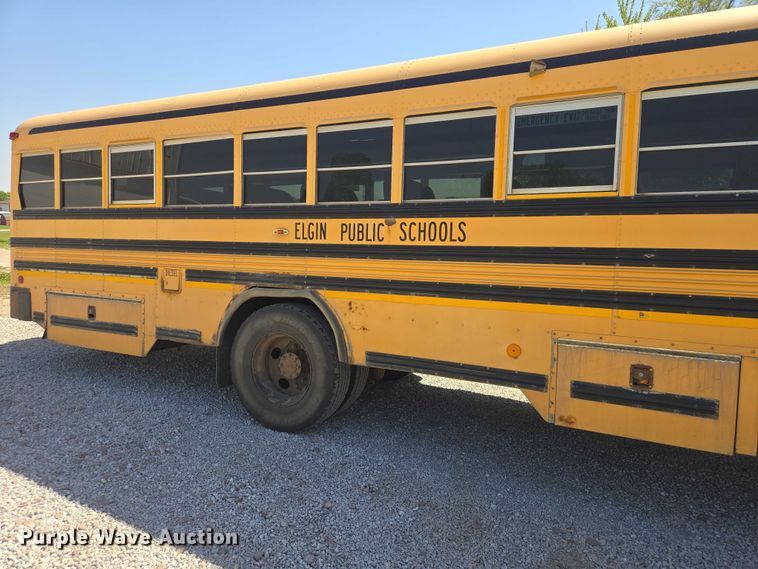 image for item ER1620 2007 Blue Bird Vision school bus