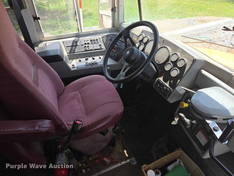 image for item ER1620 2007 Blue Bird Vision school bus