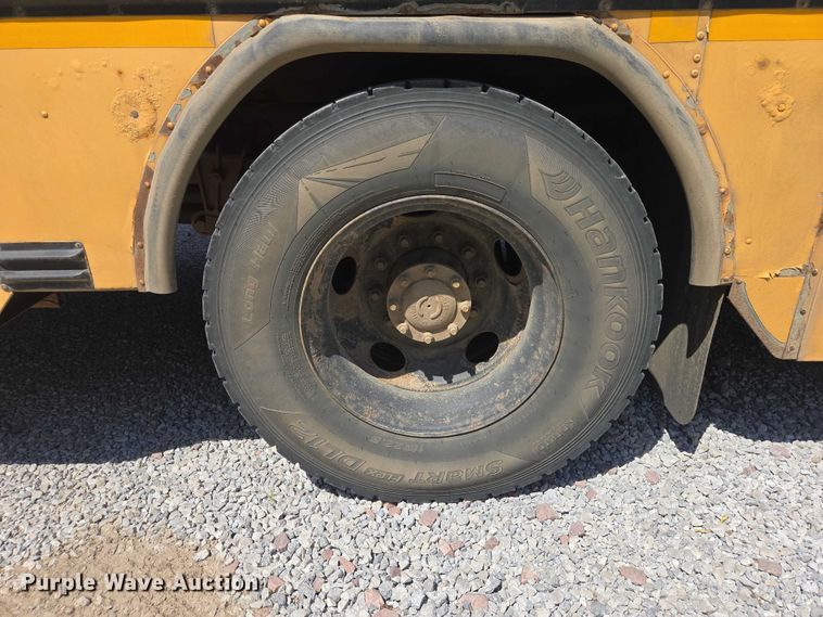 image for item ER1620 2007 Blue Bird Vision school bus