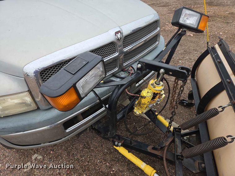 image for item ER1623 1998 Dodge Ram 1500 pickup truck