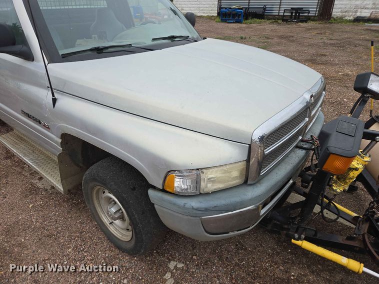 image for item ER1623 1998 Dodge Ram 1500 pickup truck