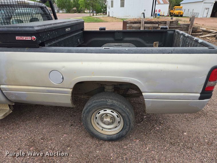 image for item ER1623 1998 Dodge Ram 1500 pickup truck