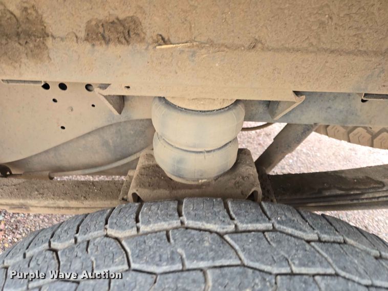 image for item ER1623 1998 Dodge Ram 1500 pickup truck