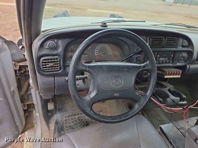 image for item ER1623 1998 Dodge Ram 1500 pickup truck
