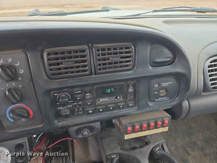 image for item ER1623 1998 Dodge Ram 1500 pickup truck