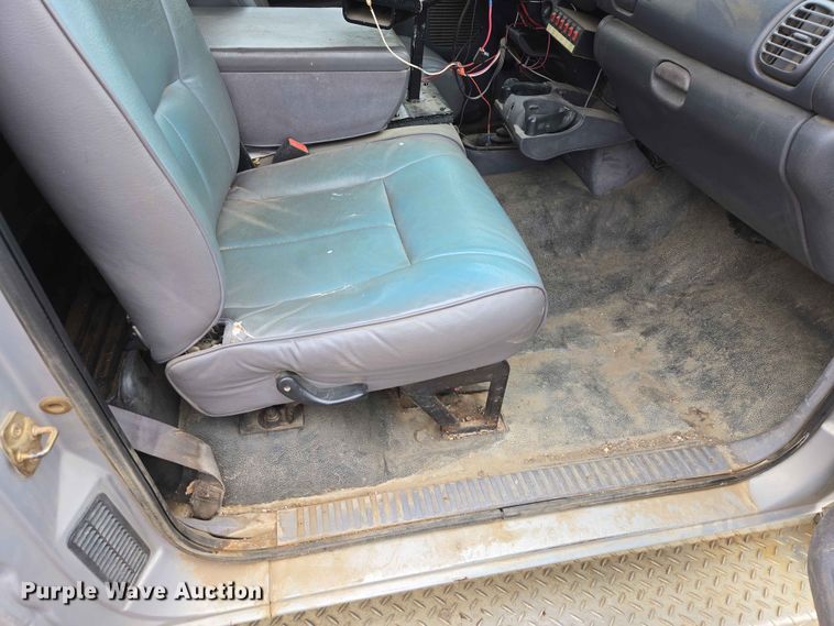 image for item ER1623 1998 Dodge Ram 1500 pickup truck