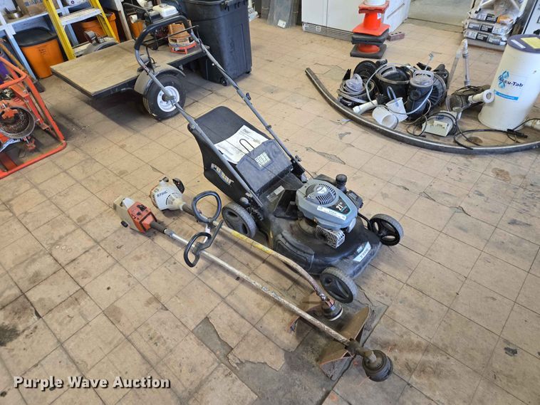 image for item ER1624 Pulsar PTG1221B lawn mower