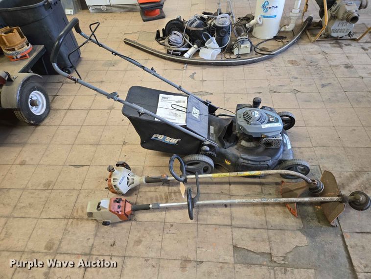 image for item ER1624 Pulsar PTG1221B lawn mower
