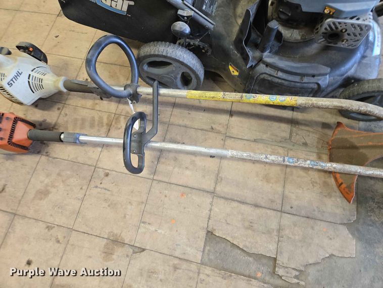 image for item ER1624 Pulsar PTG1221B lawn mower