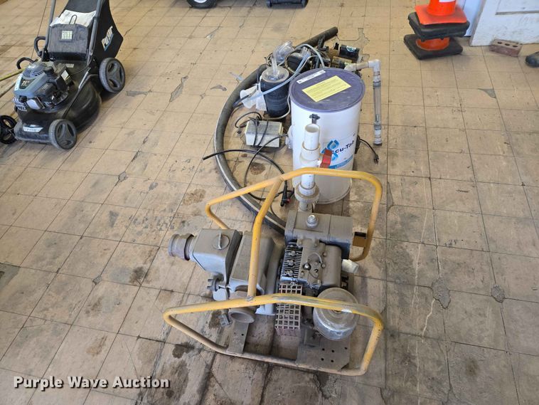 image for item ER1625 pumps
