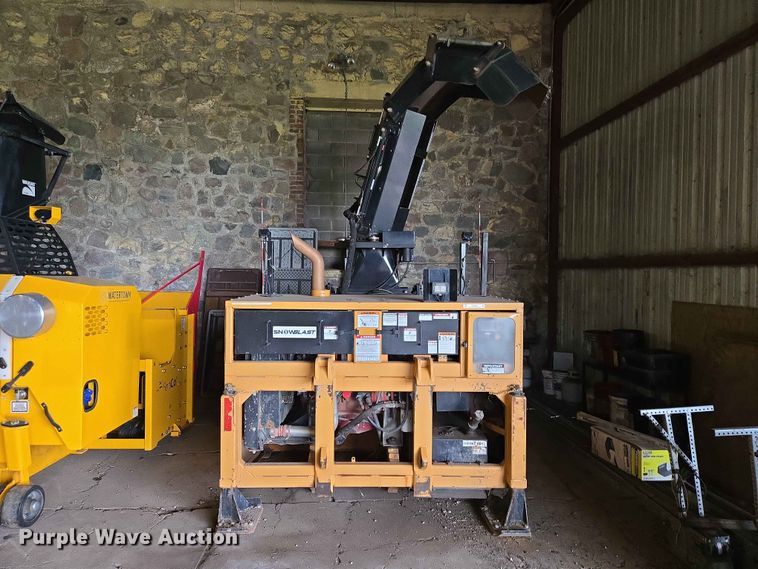 image for item ER1632 Teamco Snowblast M7000MD snow blower