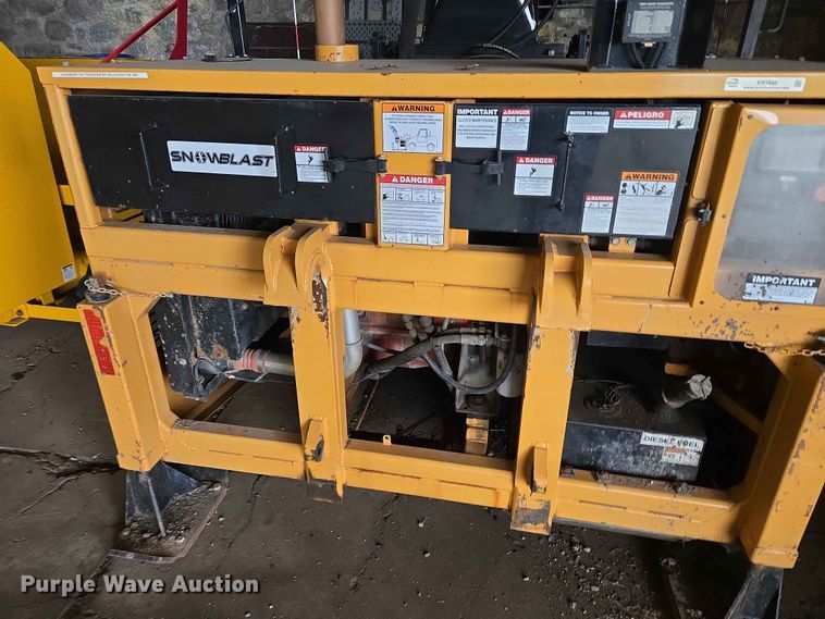 image for item ER1632 Teamco Snowblast M7000MD snow blower