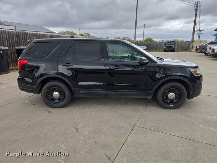 image for item ER1636 2018 Ford Explorer Police Interceptor SUV