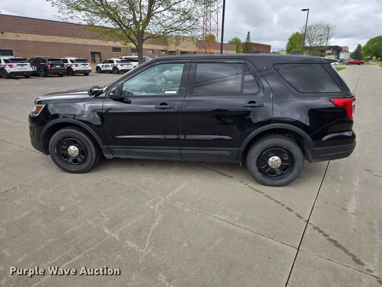 image for item ER1636 2018 Ford Explorer Police Interceptor SUV