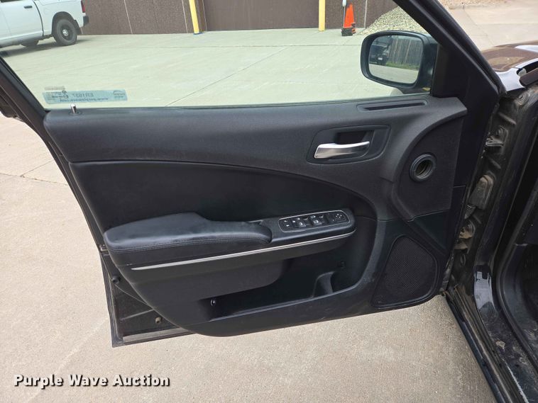 image for item ER1637 2015 Dodge Charger Police 