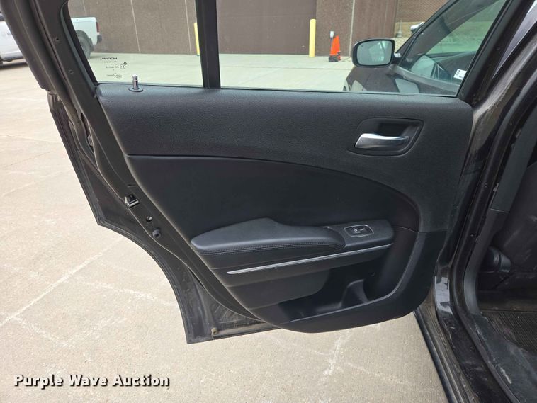 image for item ER1637 2015 Dodge Charger Police 