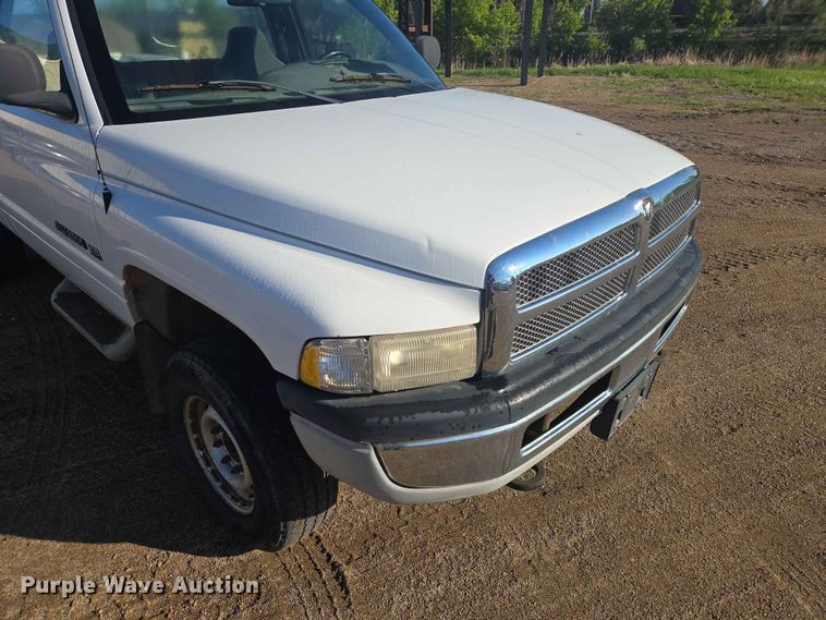 image for item ER1639 2001 Dodge Ram pickup truck