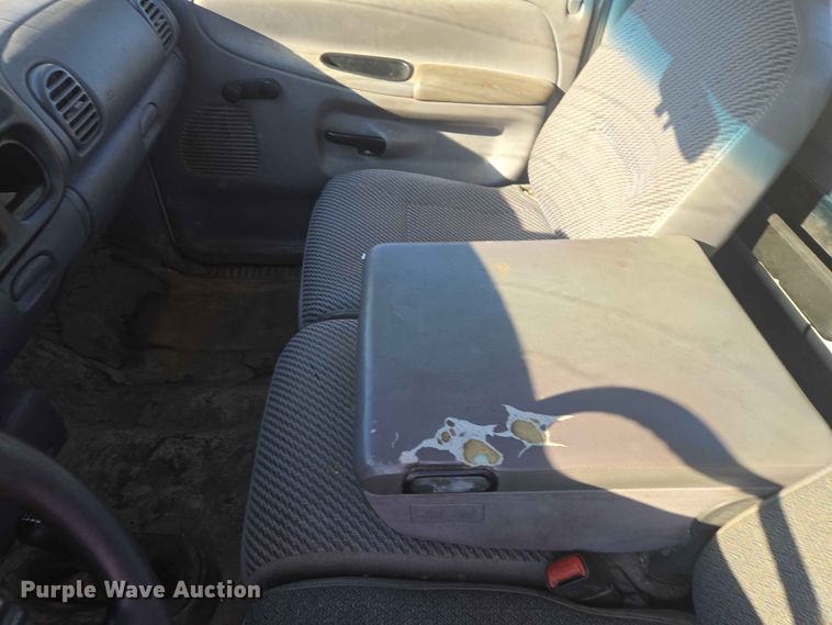 image for item ER1639 2001 Dodge Ram pickup truck