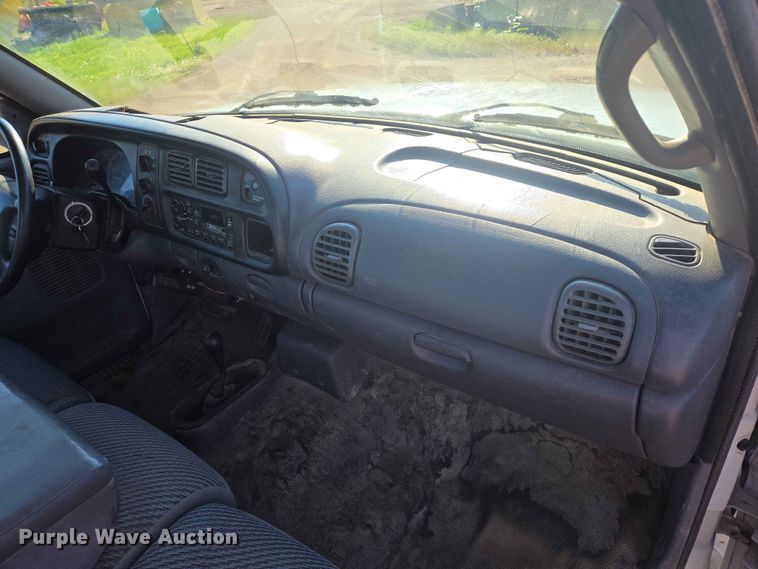 image for item ER1639 2001 Dodge Ram pickup truck