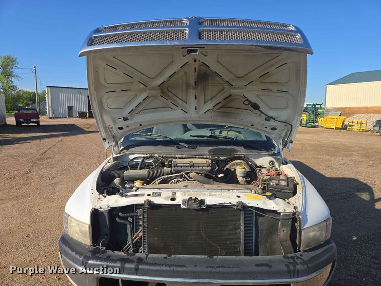 image for item ER1639 2001 Dodge Ram pickup truck