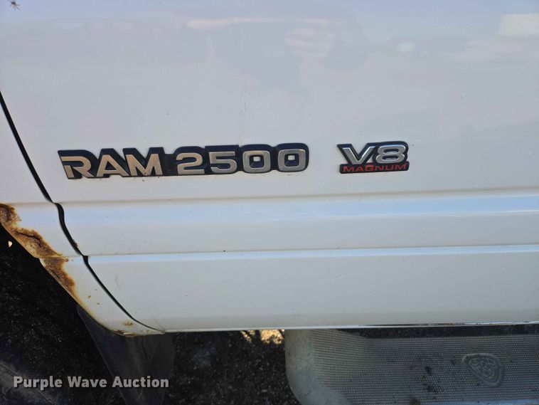 image for item ER1639 2001 Dodge Ram pickup truck