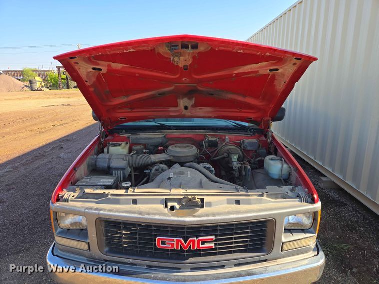 image for item ER1640 1994 GMC Sierra 1500 pickup truck