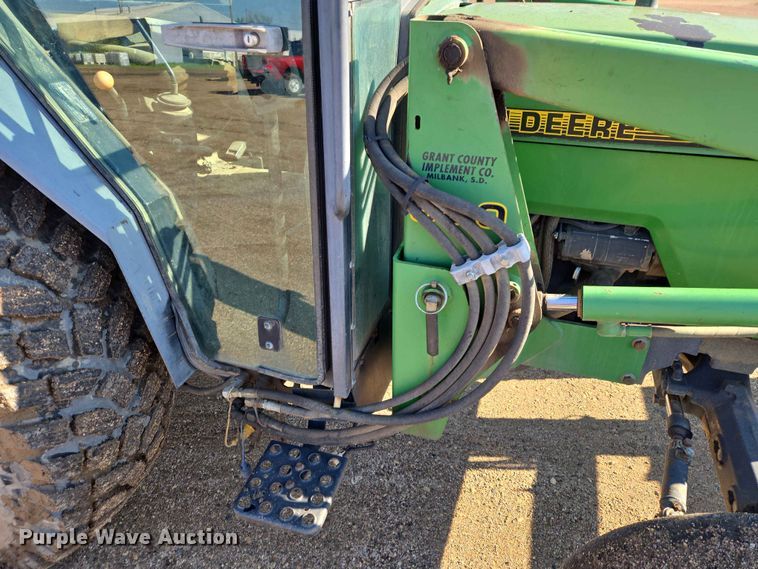 image for item ER1641 John Deere 5200 tractor