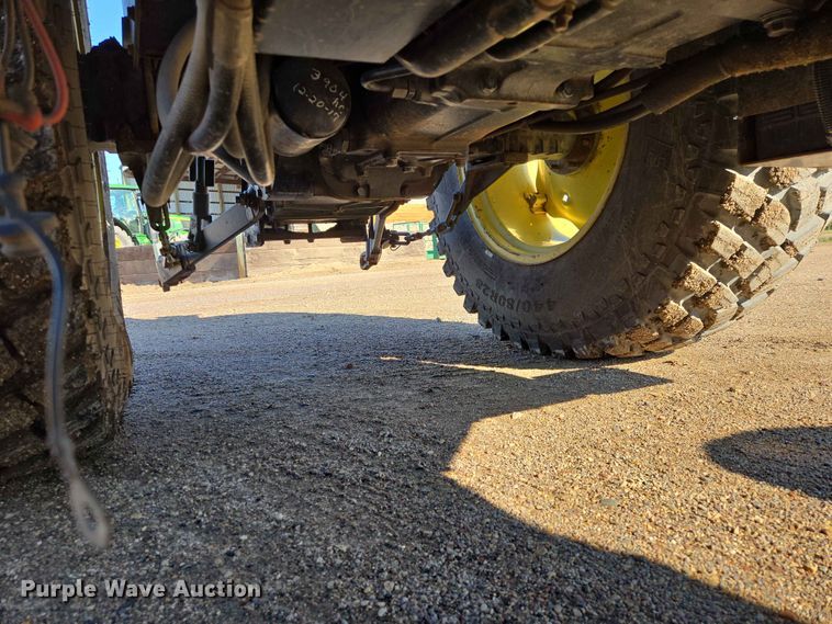 image for item ER1641 John Deere 5200 tractor
