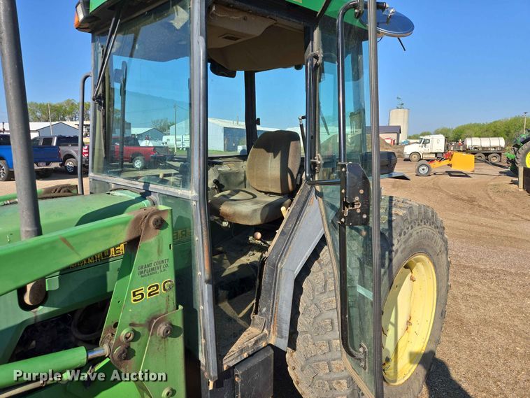 image for item ER1641 John Deere 5200 tractor