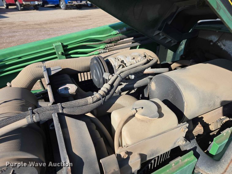 image for item ER1641 John Deere 5200 tractor
