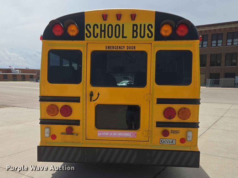 image for item ER1648 2004 Chevrolet Express school bus