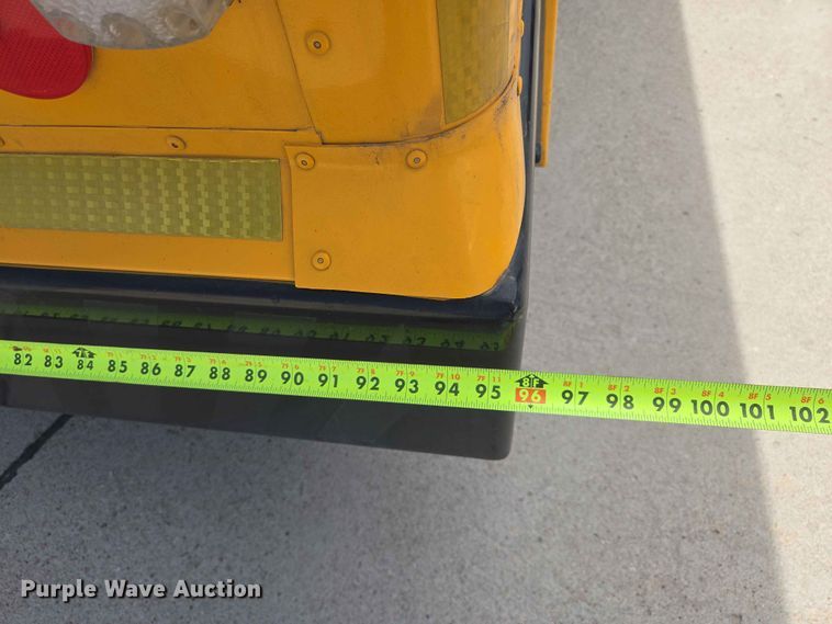 image for item ER1648 2004 Chevrolet Express school bus