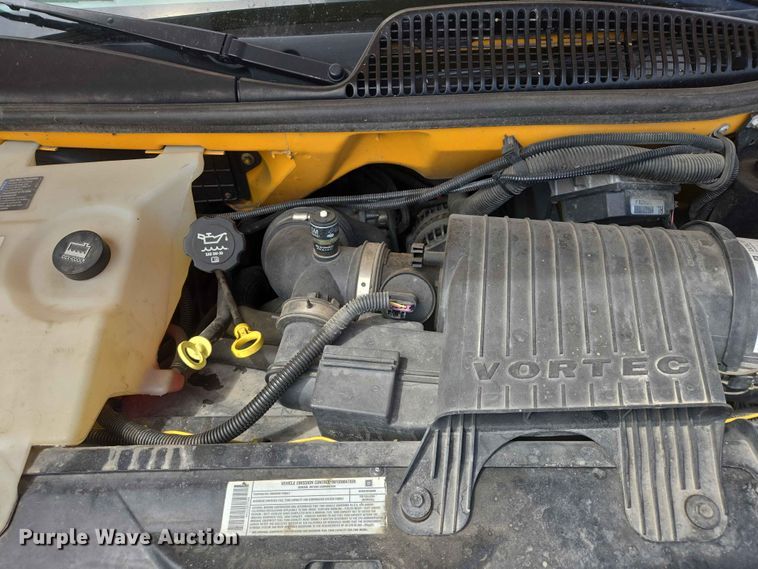 image for item ER1648 2004 Chevrolet Express school bus