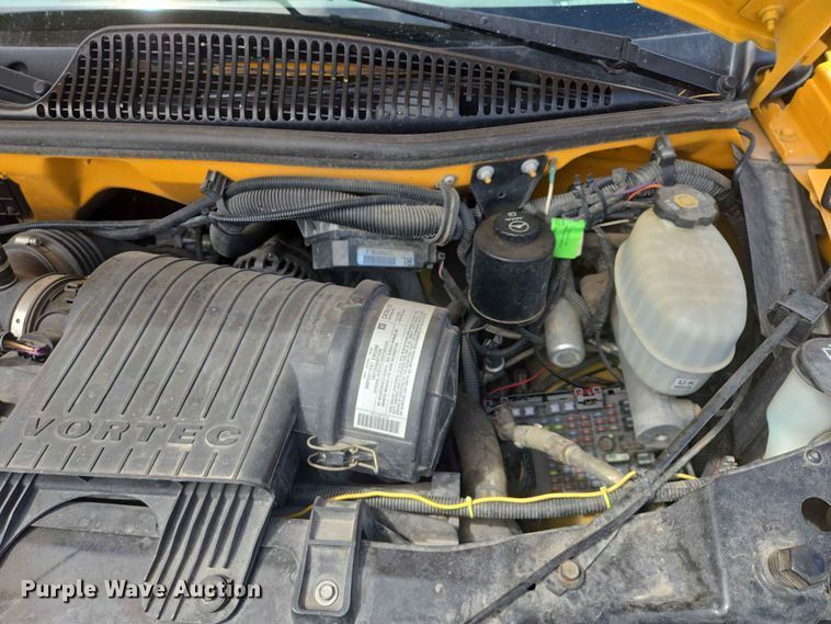 image for item ER1648 2004 Chevrolet Express school bus