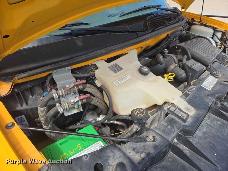 image for item ER1648 2004 Chevrolet Express school bus