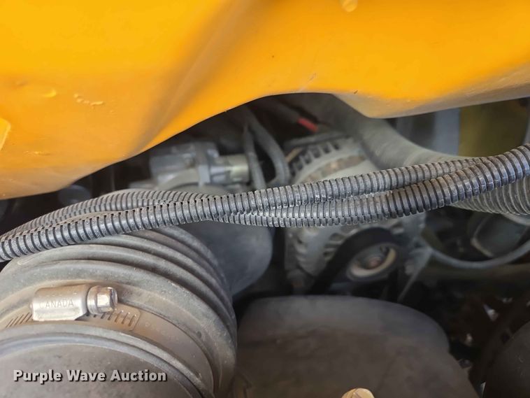 image for item ER1648 2004 Chevrolet Express school bus