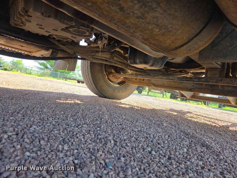 image for item ER1653 2006 International 7400 dump truck