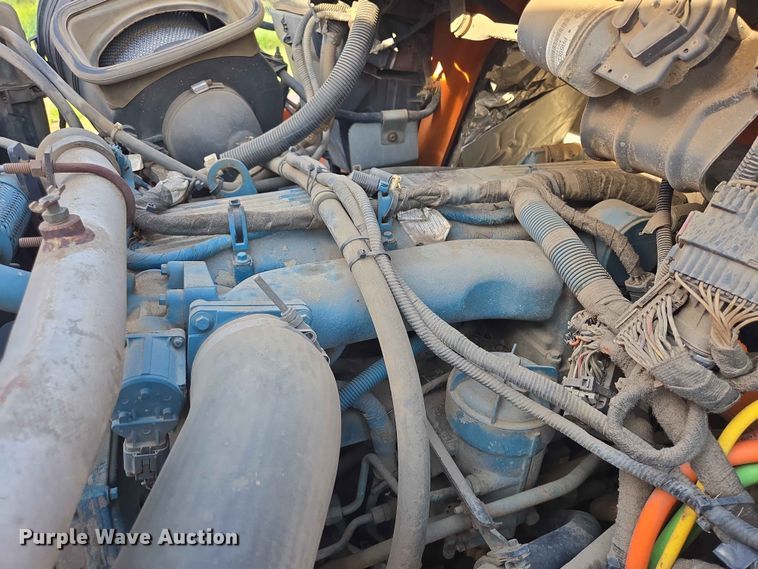 image for item ER1653 2006 International 7400 dump truck
