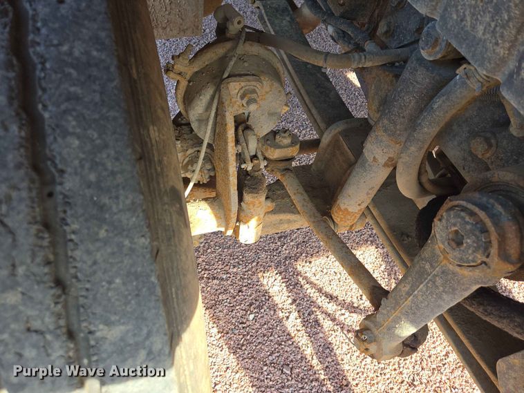 image for item ER1653 2006 International 7400 dump truck