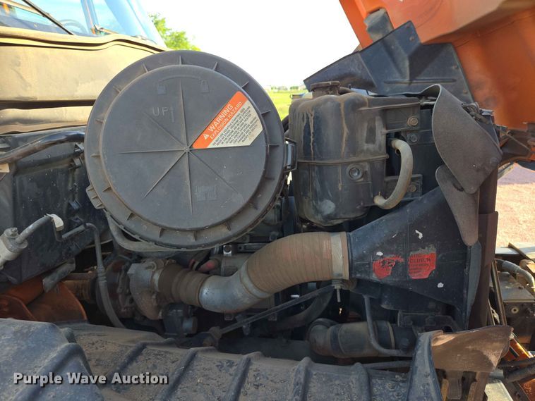 image for item ER1653 2006 International 7400 dump truck