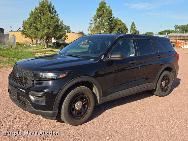 image for item ER1654 2021 Ford Explorer Police Interceptor SUV