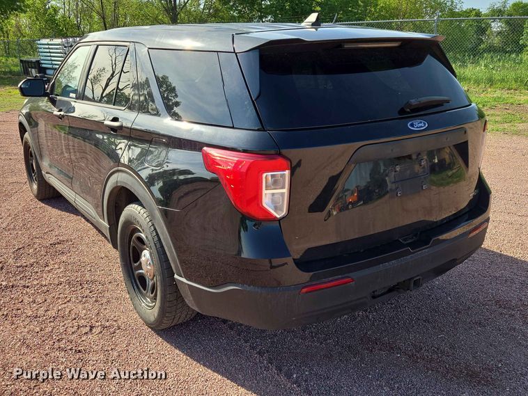 image for item ER1654 2021 Ford Explorer Police Interceptor SUV