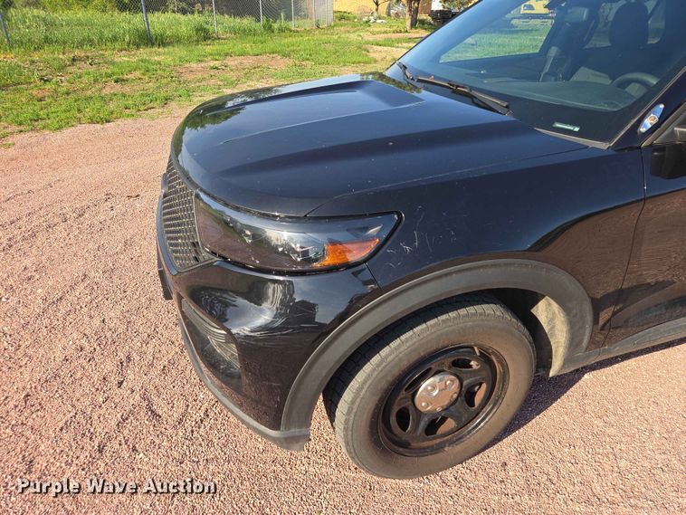 image for item ER1654 2021 Ford Explorer Police Interceptor SUV